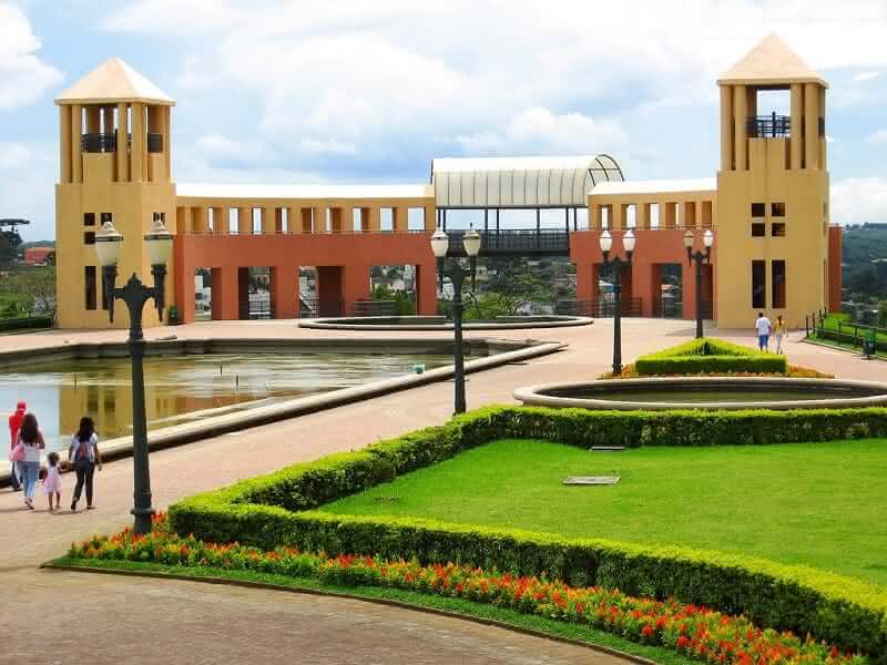 Agências de intercâmbio em Curitiba